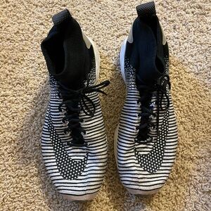 Nike FC Zoom Mercurial XI Fly Knit Size M12 Used